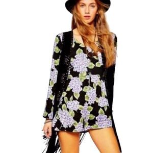 MINKPINK Black and Purple Hydrangea Long Sleeve Romper Size XS